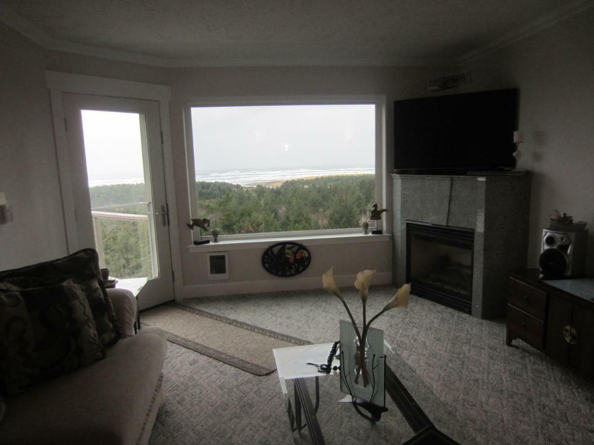 Amazing Seaview Spacious Condo With An Amazing View!!! Kültér fotó
